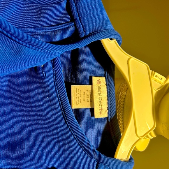 Sweet Heart Rose Holiday Girls Bolero Size:4T - Picture 3 of 4